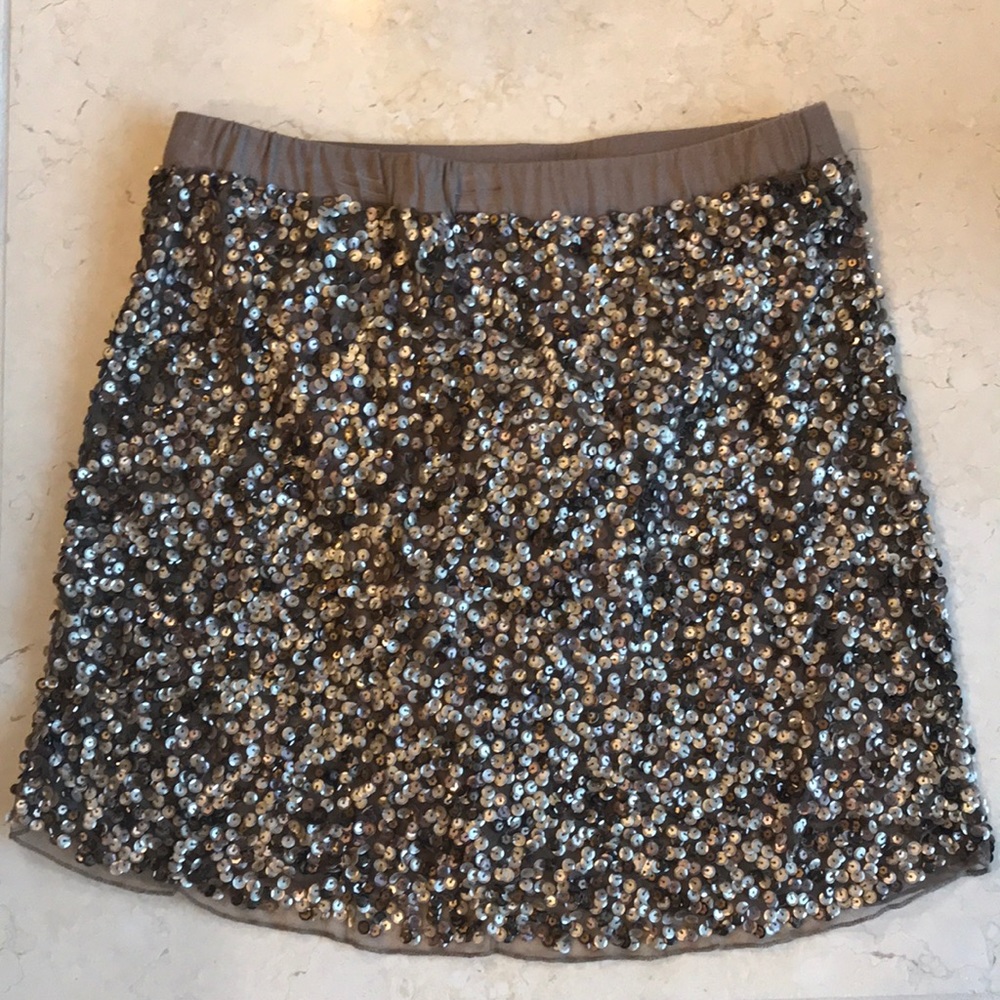 Sequence skirt.